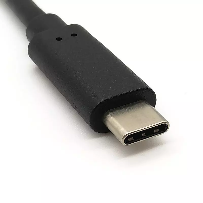 Das extra kurze 5-Zoll-USB-Typ-C-Kabel wurde entwickelt, um Unordnung zu reduzieren