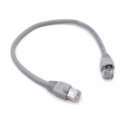 LAN-Kabel mit PVC-T&#xFC;llen